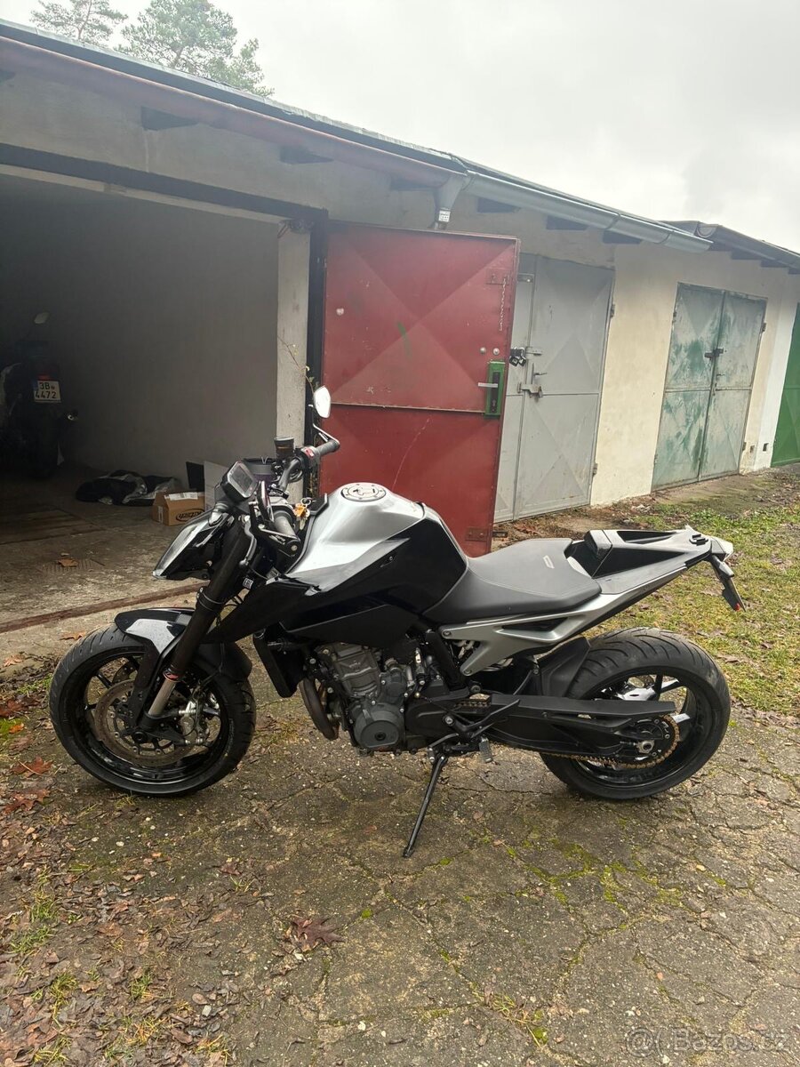 KTM 790 Duke - 7