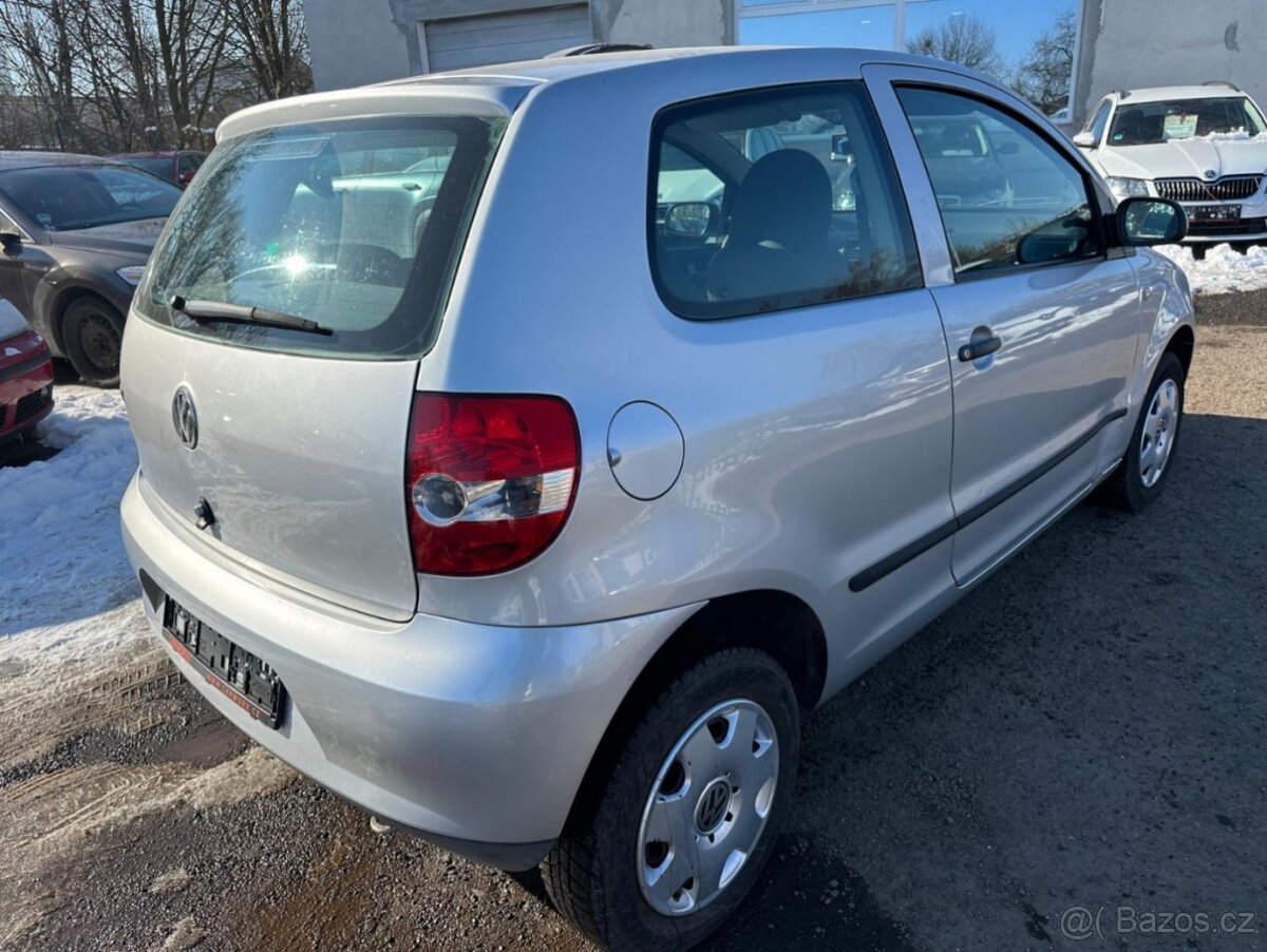 Nabízím Volkswagen Fox 1.2 40kw - 7