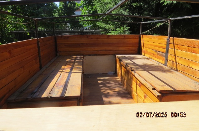 Obytný vozík vlastní výroby. - 7