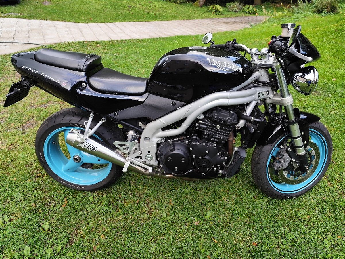 Motocykl Triumph speed triple 955i - 7
