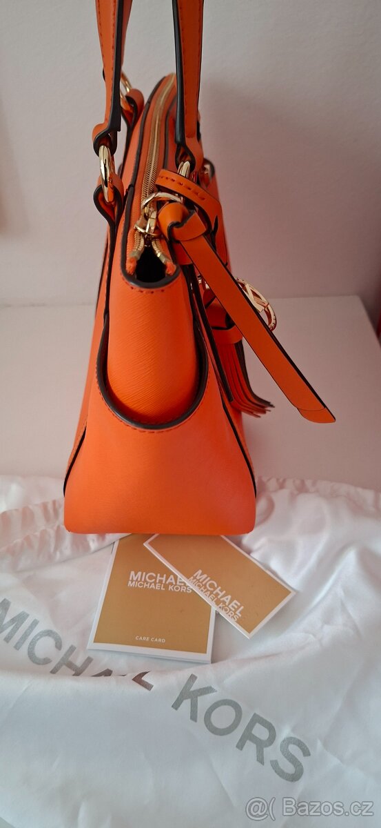 Krásná kožená kabelka Michael Kors - 7
