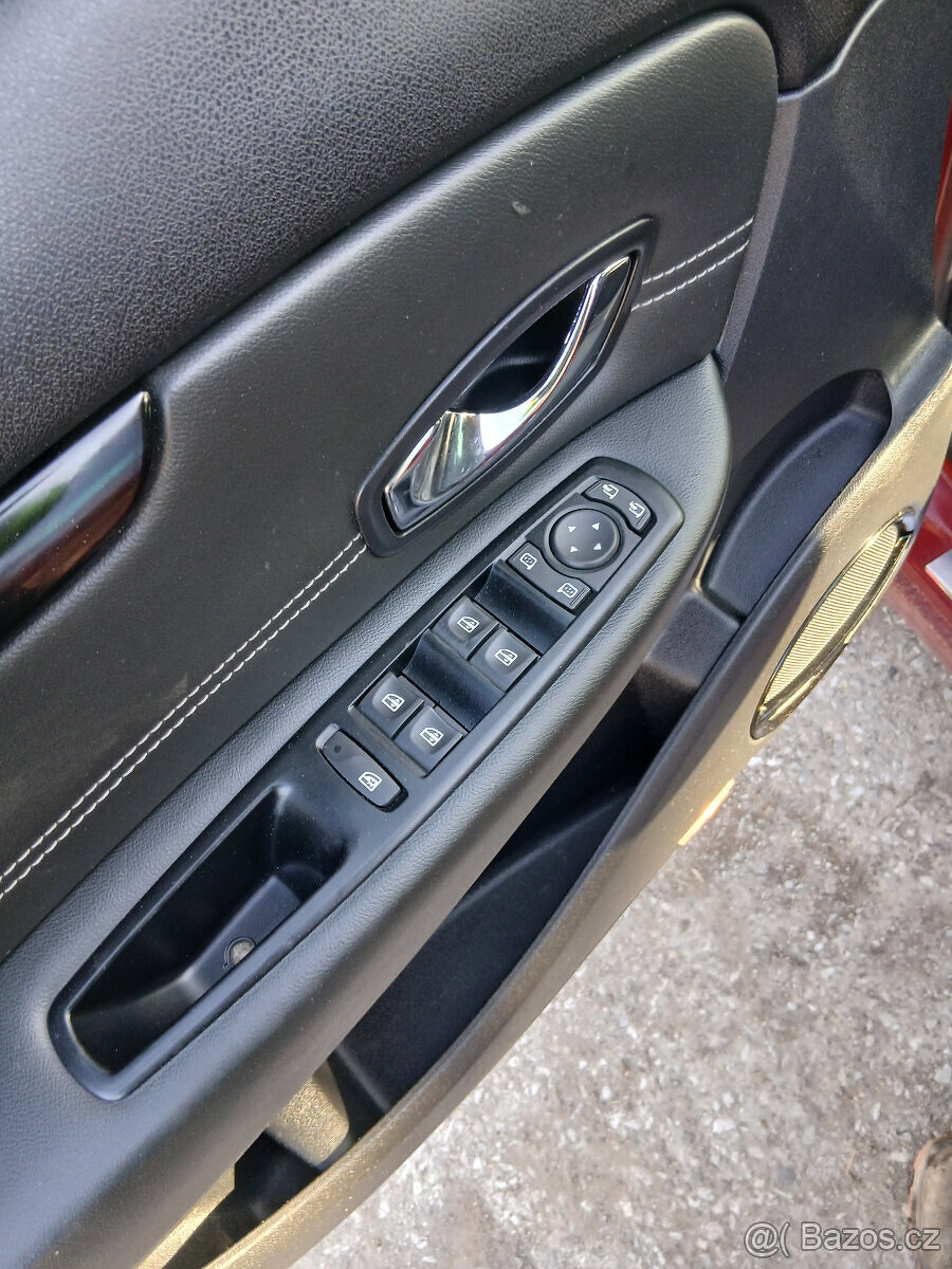 Prodám Renault Scenic 1.6dci 96kw rok 2013 - 7