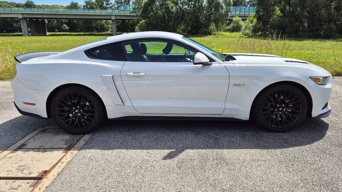 Mustang 5,0 GT - 7