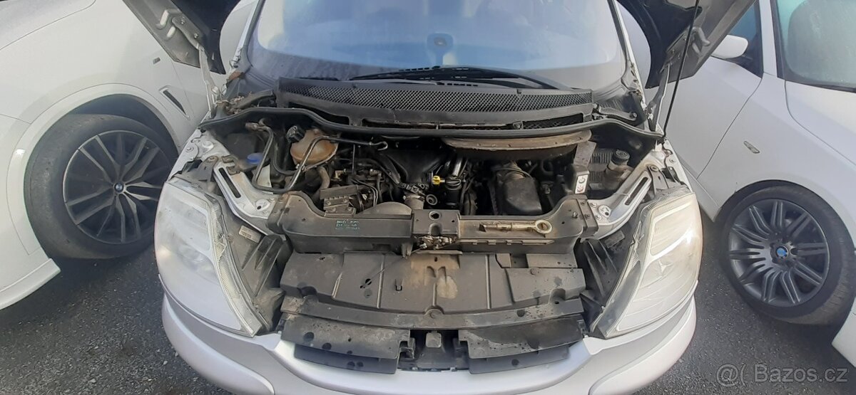Prodám Citroen C8 2.0 HDI 16V - 7