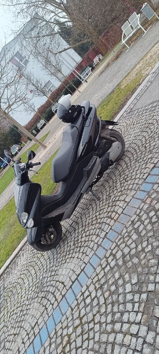 Yamaha majesty 125 - 7