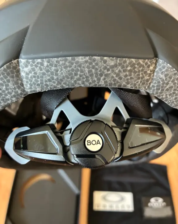 Oakley helma na kolo - 7