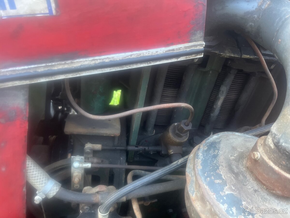 Traktor s uzávěrkou , slavia 2valec vzduchem chlazeny - 7