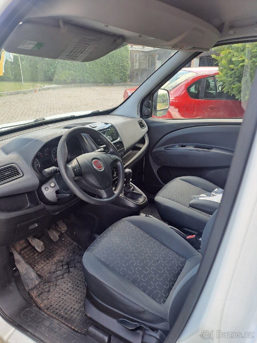 Fiat doblo 1.4i - 7