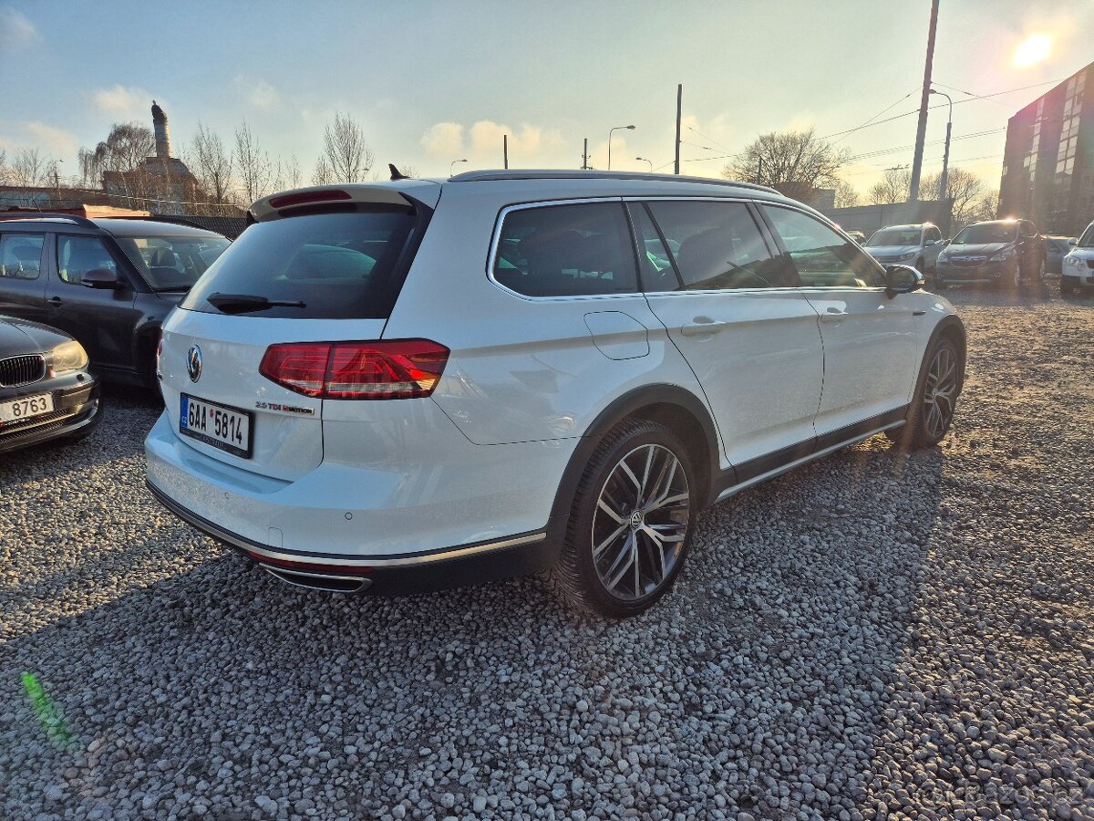 VW Passat ALLTRACK,2.0BiTDi,176KW,DSG,4x4,FULL LED,KAMERA,TZ - 7