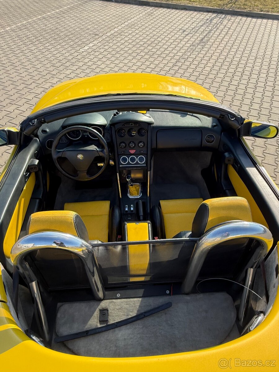 Alfa Romeo Spider 1,8 106kw 1. Majitel - 7