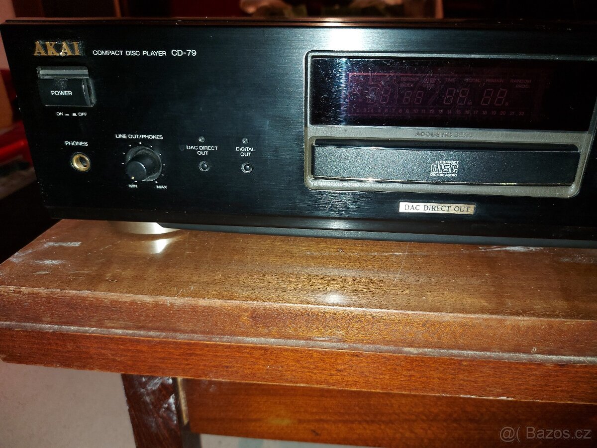 Predám AKAI CD-79 - 7