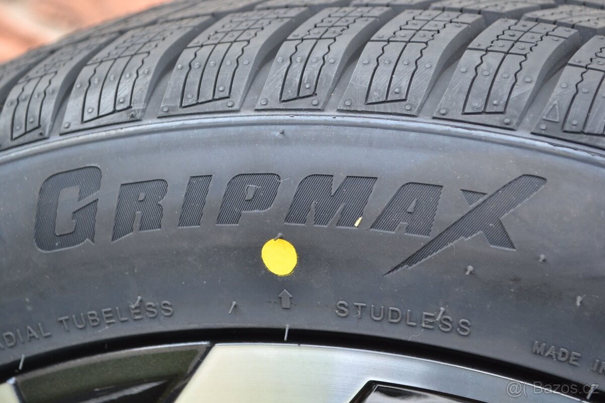 5x112 R18 Zimní sada Škoda Superb 4 / 3 + 235/45 R18 Gripmax - 7