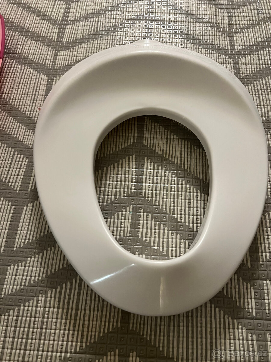 2xdětské WC prkénko, nočník a stupátko ikea - 7
