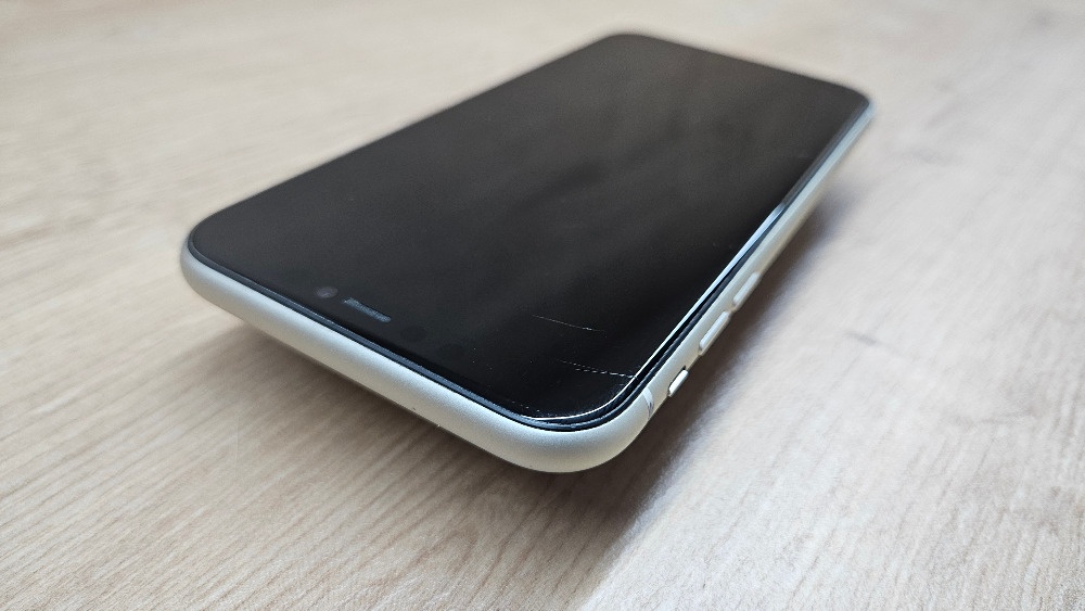 ✅iPhone 11 128GB - bílý - 7