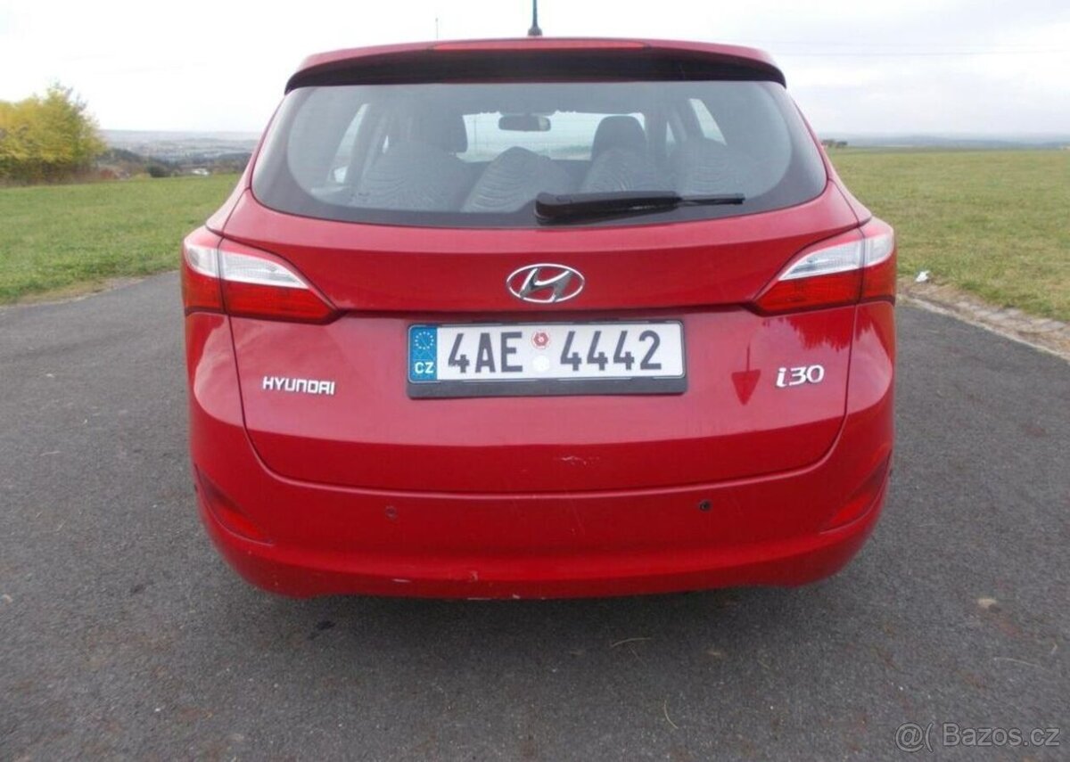 Hyundai i30 1,6 88KW koup ČR 74 000 KM benzín manuál 88 kw - 7