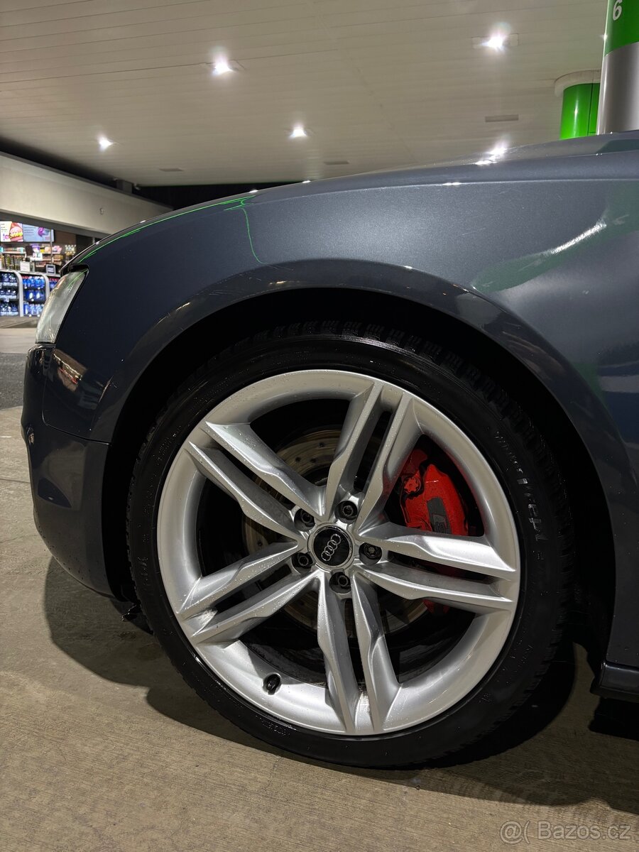 AUDI S5 - 6q manuál - 7