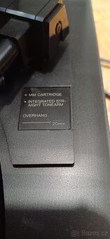 Gramofon JVC - 7