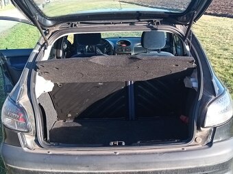 Prodám Peugeot 206, 1.6, 80kW, r.v.2001 - 7