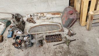 Ram s motorem i převodovkou Octavia, Spartak - 7