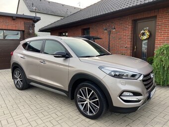 HYUNDAI TUCSON /42TKM / 2.0 CRDI 16V /1.MAJ. / TOP - 7