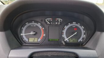 Škoda FABIA1 1.4,16V 55kW automat, najeto 194000 km - 7