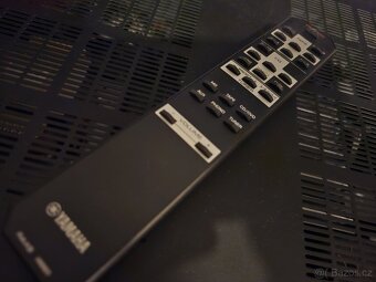Zesilovač receiver YAMAHA - 7