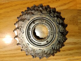 Šroubovací vícekolečko kazeta  Shimano Sunrace pastorky - 7