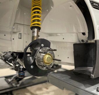 Karbonové štíty pro chlazení brzd BMW - 7