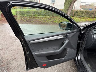 Škoda Octavia 2,0 TDi DSG Style LED, ACC, Navi - 7