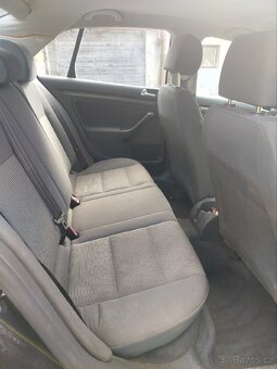 Volkswagen Jetta MK5 - 7