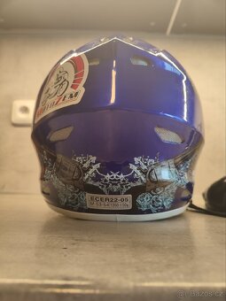 Dětská motokrosová helma (M) + chránič krku, rukavice - 7