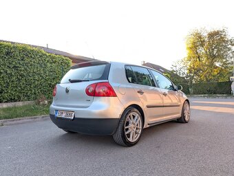 Volkswagen golf 5 1.9TDI 2006 - 7
