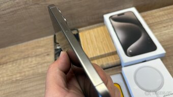 iPhone 15pro 128gb Přírodní titan Záruka Datart 16měs. - 7