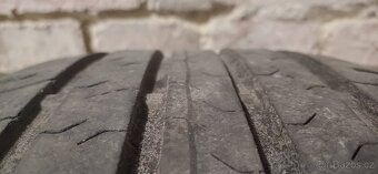 Pneu letni 225 50 17 - 7