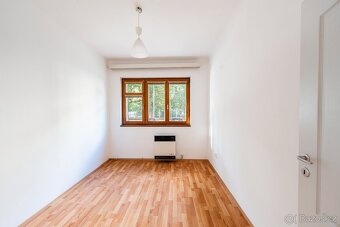 Pronájem bytu 2+1 43 m², Praha - Karlín, ev.č. 00070 - 7