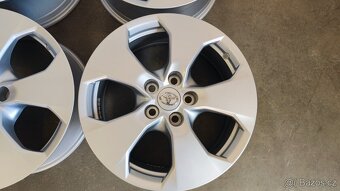 Alu disky 5x114,3 R17 Toyota RAV4 original, nepoužito - 7