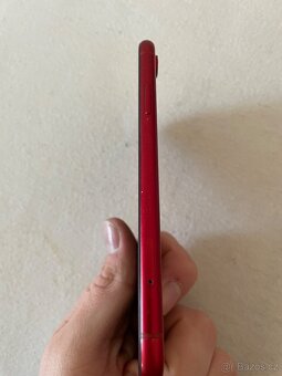 Prodám Iphone XR 64GB paměť - 7
