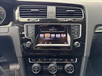 Volkswagen Golf 1,4 TGI,81kW,CNG,Highline,ČR - 7