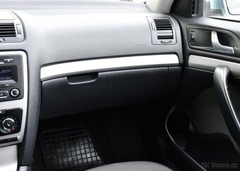 Škoda Octavia 2.0TDi ELEGANCE ČR - 7