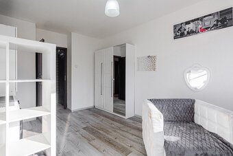 Prodej bytu 3+1 75 m² Římská, Kladno - 7
