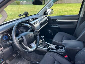 Toyota Hilux, 2,4 D-4D 4x4 Double Cab - 7