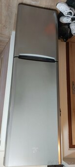 Lednice s mrazákem INDESIT - 7