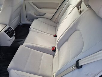VW PASSAT COMBI 2.0TDi 110KW R.V.2015 DSG TOP - 7