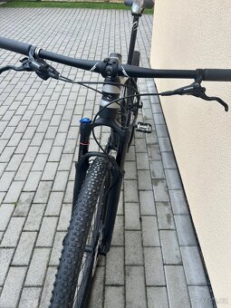 kolo Kross Level B8  vybava SLX,Rock Shox Reba RL - 7