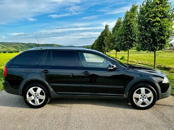 Škoda Octavia Combi Scout 4×4 - 2.0TDi 103Kw 140Ps. +Xenon - 7