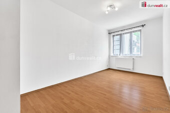 Prodej bytu 2+kk s balkonem Praha Vladycká - 7