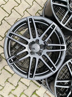 Audi Q7 S-line, kola 21" - 7