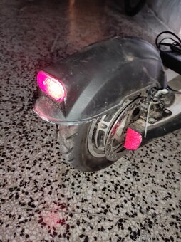 Elektro koloběžka i pro 130kg - 7