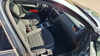 Škoda Octavia Combi - 7