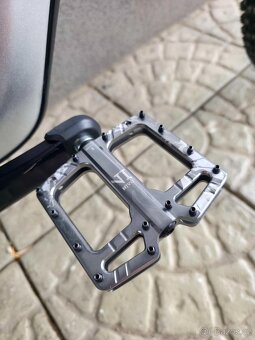 Horské kolo Canyon Strive CFR Underdog Carbon 2023 29″ - 7